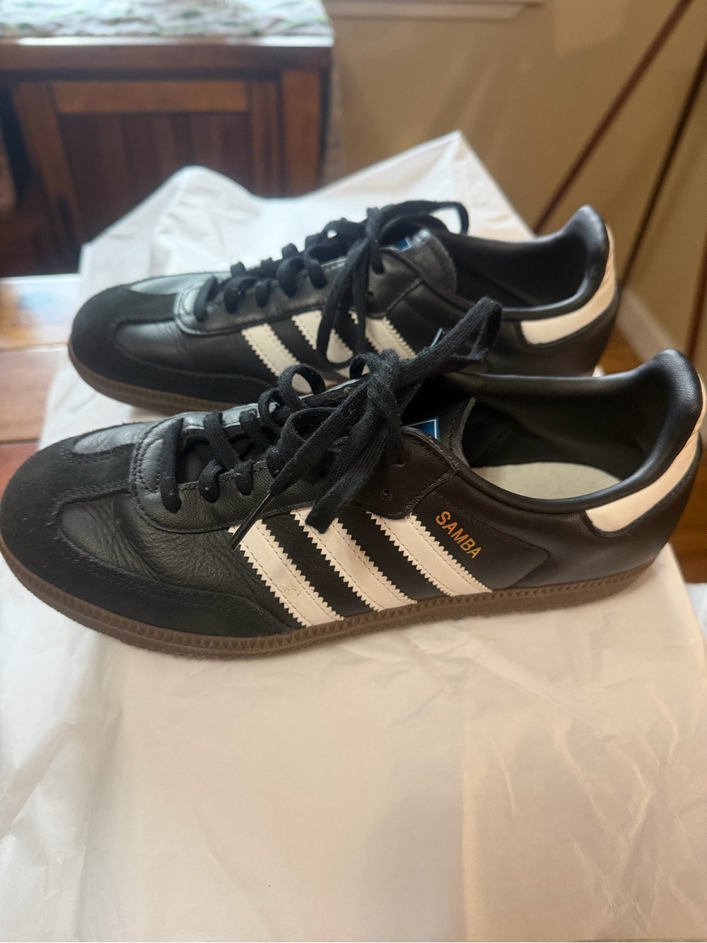 Adidas Samba Classic Black Leather Athletic Shoes Womens Size 6.5 Like New
